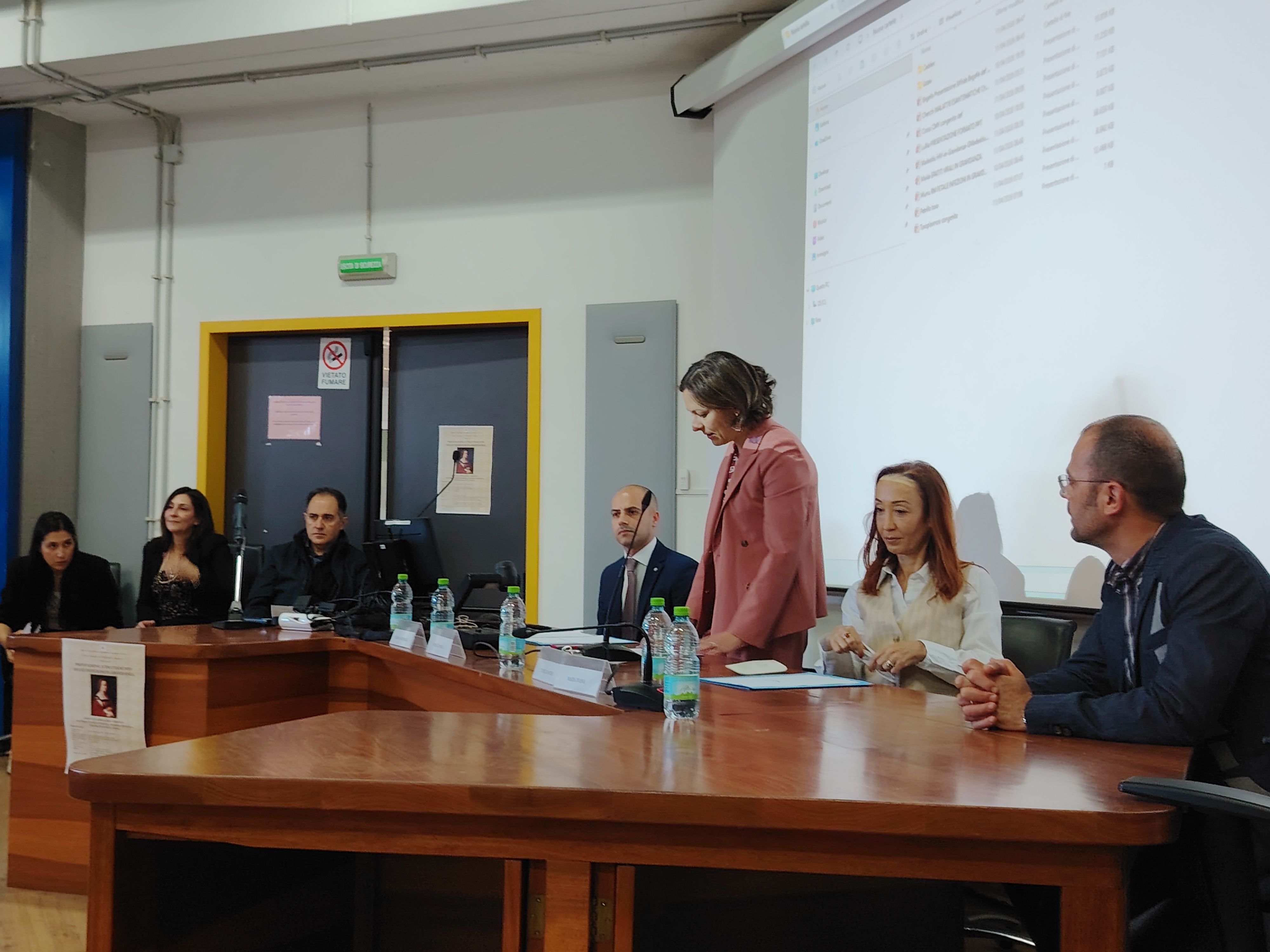 ECM, INFEZIONI IN GRAVIDANZA: I RISCHI DA TOXOPLASMOSI