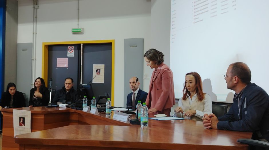 ECM, INFEZIONI IN GRAVIDANZA: I RISCHI DA TOXOPLASMOSI